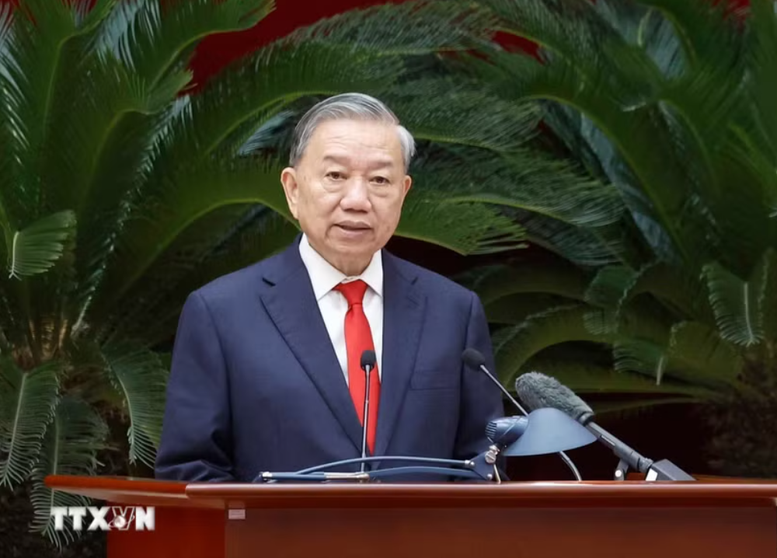 Tổng Bí thư, Chủ tịch nước Tô Lâm chủ trì Hội nghị công bố các Quyết định về công tác cán bộ Tổng Bí thư, Chủ tịch nước Tô Lâm chủ trì Hội nghị công bố các Quyết định về công tác cán bộ