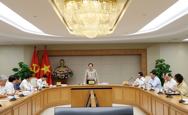 Thực chất trong cải cách thủ tục hành chính, 'dứt khoát không được cắt chỗ này nhưng ghép vào chỗ khác' 1346954397094550553 1776420901210821038024