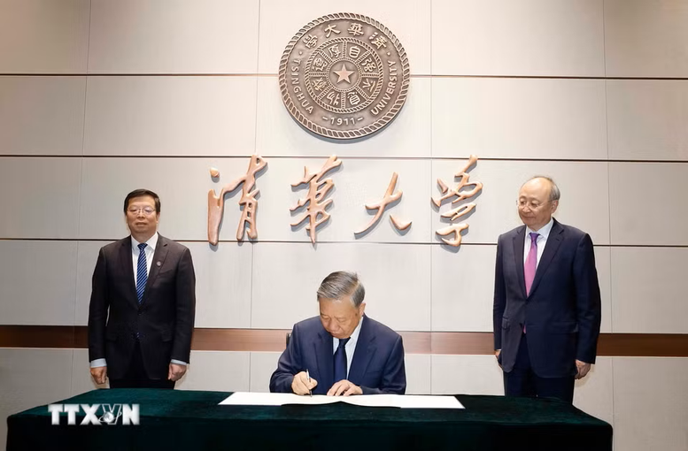 luubut 17761674039761573379423