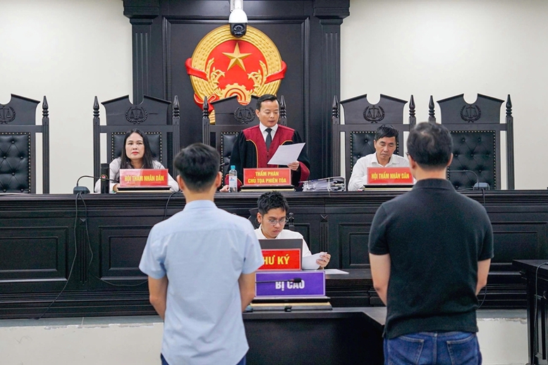 Thiếu trách nhiệm gây hậu quả nghiêm trọng, hai cựu cán bộ phòng cháy, chữa cháy phải hầu Tòa