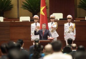 Thủ tướng Chính phủ Lê Minh Hưng tuyên thệ nhậm chức Thủ tướng Chính phủ Lê Minh Hưng tuyên thệ nhậm chức